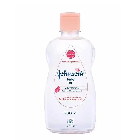 Johnson's Non-Sticky Baby Oil with Vitamin E for Easy Spread and Massage (Clear, 500ml)